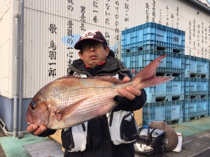 久留米の居川さん、良型真鯛GET